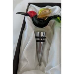 Bottle Stopper Hummingbird NWT Wine ,Handmade.Blown glass Metal base silicone